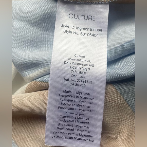 Culture Abstract Print Blouse | Size Large Abstract Blue - Picture 8 of 8